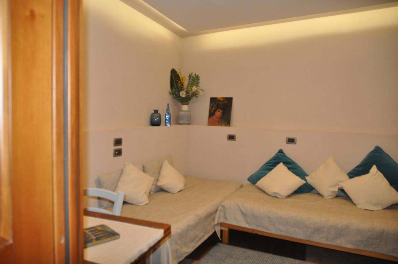 La Giolitta Rooms & Apartment Barolo Εξωτερικό φωτογραφία