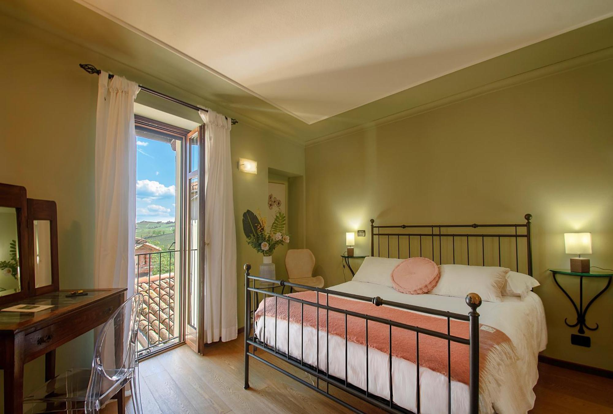 La Giolitta Rooms & Apartment Barolo Εξωτερικό φωτογραφία